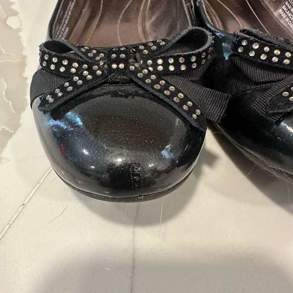 Etienne Aigner MOISHA black patent leather flats - Picture 4 of 9